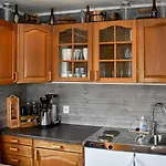 8 Person In Urangsvag-by Traum