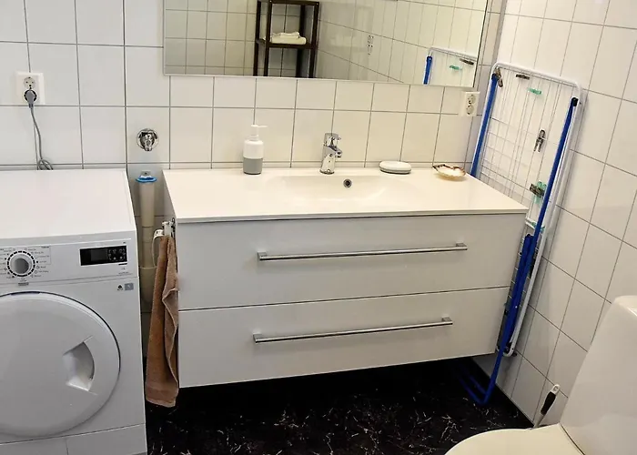 Ferienhaus 8 Person In Urangsvag-by Traum *