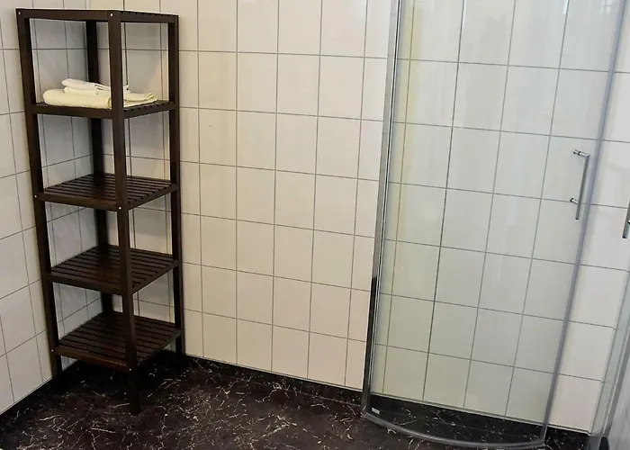 8 Person In Urangsvag-by Traum * Ervik (Urangsvag)